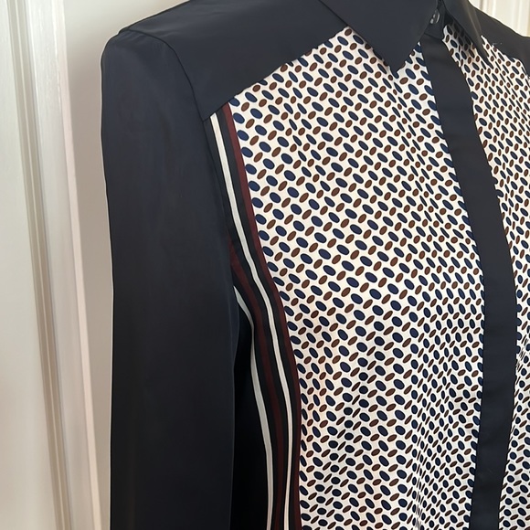 Ann Taylor Navy Blouse - Picture 3 of 9